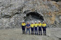 赤峰回收金礦電話號碼查詢是多少