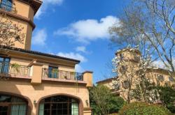 赤峰市格斯?fàn)柧频觌娫捥柎a