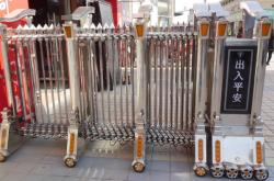 赤峰木門制造商電話號(hào)碼查詢