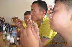 赤峰摩友車隊電話地址是多少號