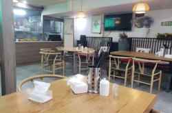 赤峰麥來(lái)香面館地址電話號(hào)碼