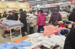 赤峰華聯(lián)客服電話號碼是多少號