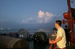 赤峰至北?？蛙囯娫挾嗌偬?hào)