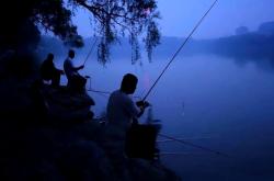 赤峰藍(lán)天洗衣釣魚臺(tái)店電話號(hào)碼