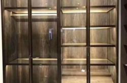 赤峰定做玻璃柜門廠家電話號(hào)碼