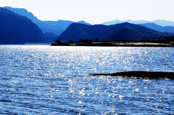 赤峰市赤城中學(xué)地址電話號碼