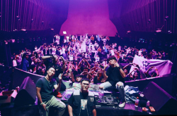 赤峰云鼎國(guó)際酒吧電話多少號(hào)