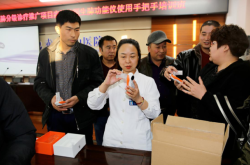 赤峰頭號理發(fā)店電話地址查詢