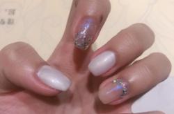 赤峰市柒玥美甲店電話地址查詢