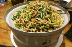 赤峰柒號(hào)酒館電話(huà)多少啊