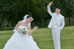 赤峰草坪婚紗店電話號碼多少