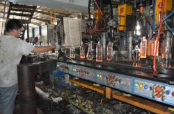 赤峰暢澤玻璃廠電話地址查詢