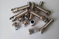 赤峰澆包設(shè)備公司電話多少號