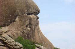 赤峰市山嘴療養(yǎng)院電話號(hào)碼