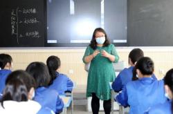 赤峰實驗中學老師電話是多少號