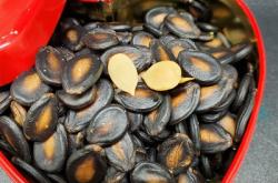 赤峰翠姐西瓜代收電話地址查詢