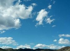 赤峰巴林左旗車管所電話是多少