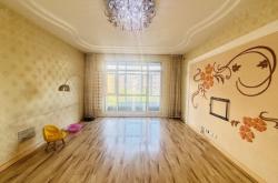 赤峰嘉欣家園管電的電話是多少?