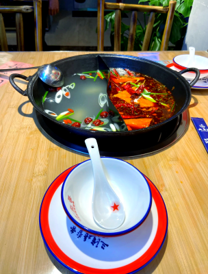 赤峰蜀道火鍋店電話多少號-第1張圖片