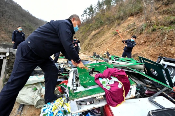 赤峰砸麻將機(jī)電話多少號(hào)-第1張圖片