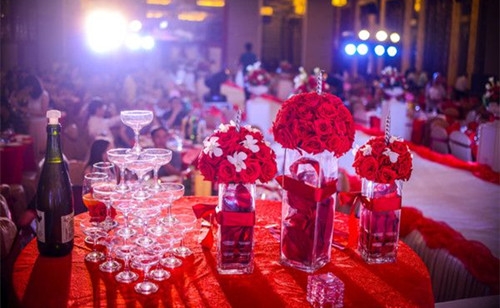 赤峰依諾婚慶服務(wù)部電話(huà)號(hào)碼-第1張圖片