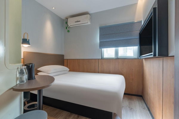 赤峰路球鞋店電話地址是多少號(hào)-第1張圖片