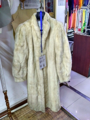 赤峰天山染衣店電話號(hào)碼多少-第1張圖片