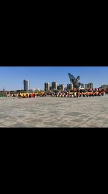 赤峰高蹺隊(duì)聯(lián)系方式電話(huà)號(hào)碼-第1張圖片