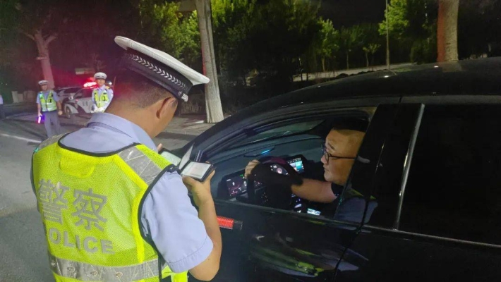 赤峰頭盔租賃電話號(hào)碼查詢是多少-第1張圖片