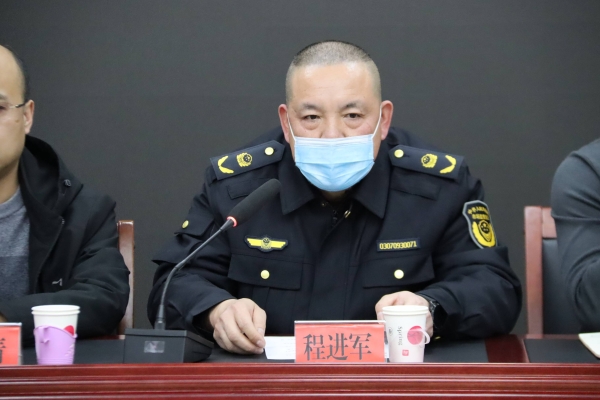 赤峰法治科科長是誰啊電話是多少-第1張圖片