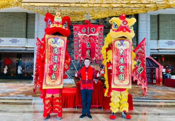 赤峰市獅子府老板電話地址是多少-第1張圖片