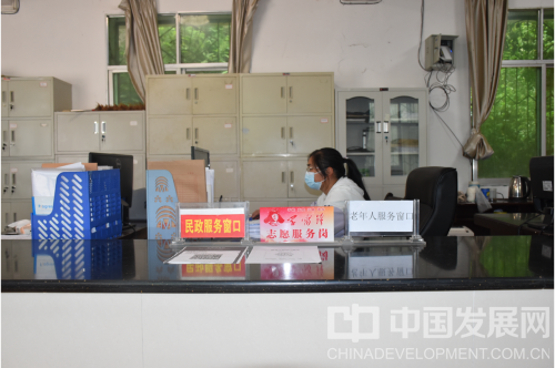 赤峰市老府鎮(zhèn)民政電話號碼-第1張圖片