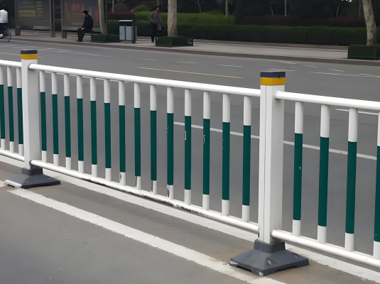 赤峰鋅鋼護(hù)欄供應(yīng)商電話號(hào)碼-第1張圖片