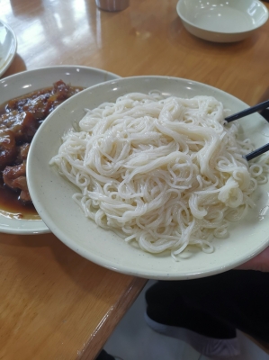 赤峰老胖豬蹄飯店電話多少號-第1張圖片