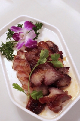 赤峰榴蓮酥店電話號碼查詢是多少-第1張圖片