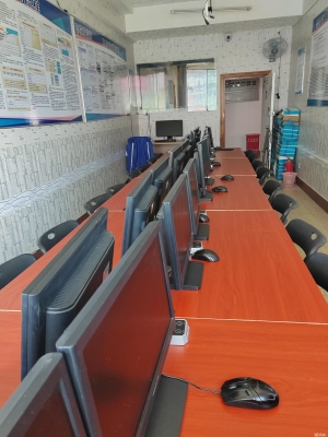 赤峰計算機考場電話號碼是多少-第1張圖片