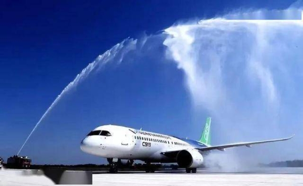 赤峰飛機(jī)場(chǎng)客服電話(huà)號(hào)碼是多少-第1張圖片