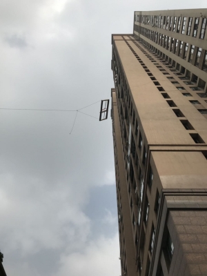 赤峰縱聯(lián)時(shí)代城玻璃店電話號碼-第1張圖片