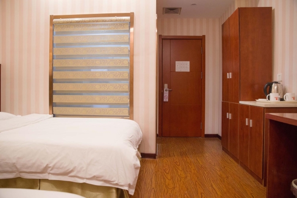 赤峰汽配城店地址電話查詢號(hào)碼-第1張圖片