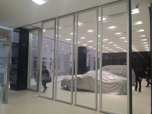 赤峰折疊門隔斷廠家電話號碼-第1張圖片