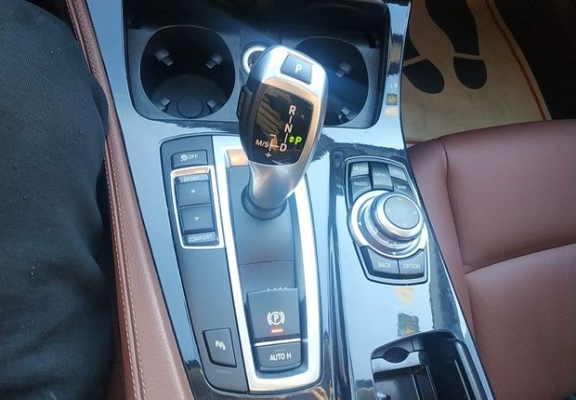 赤峰市寶馬五系保養(yǎng)電話號碼-第1張圖片