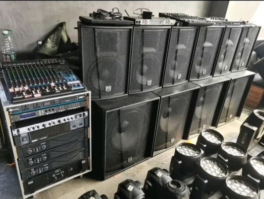 赤峰回收射燈電話多少號碼-第1張圖片