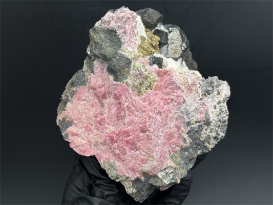 赤峰收購(gòu)鐵礦石電話號(hào)碼是多少-第1張圖片