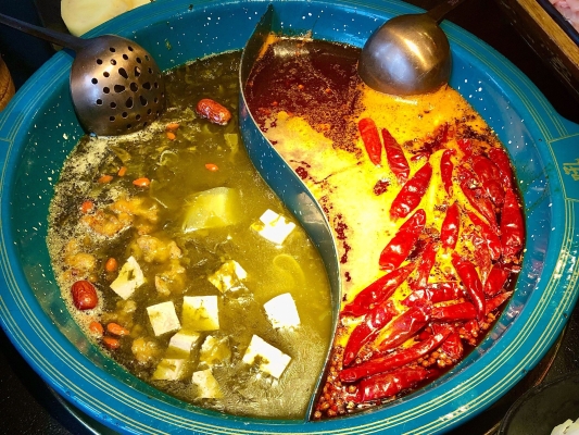 赤峰鹵煮火鍋店電話地址查詢-第1張圖片