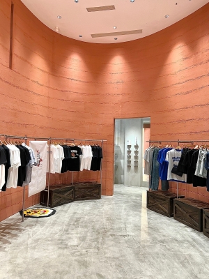 赤峰微途潮牌店電話地址查詢-第1張圖片