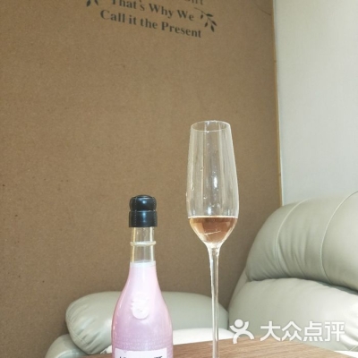 赤峰輕奢沙龍酒店電話號碼多少-第1張圖片