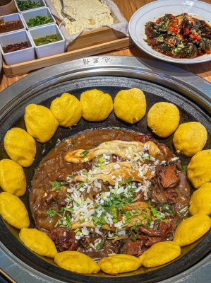 赤峰大鵝海鮮店地址電話號碼-第1張圖片