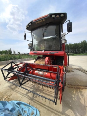 赤峰急需玉米收割機(jī)電話號(hào)碼-第1張圖片