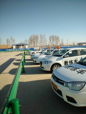 赤峰萬達(dá)駕校報(bào)名處電話號碼-第1張圖片