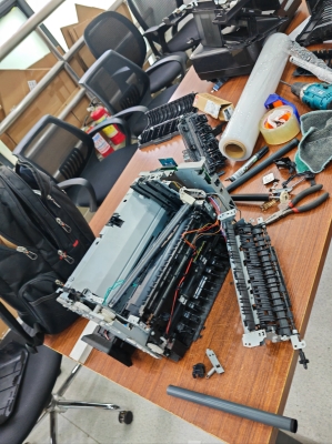 佳能赤峰維修電話多少錢啊-第1張圖片